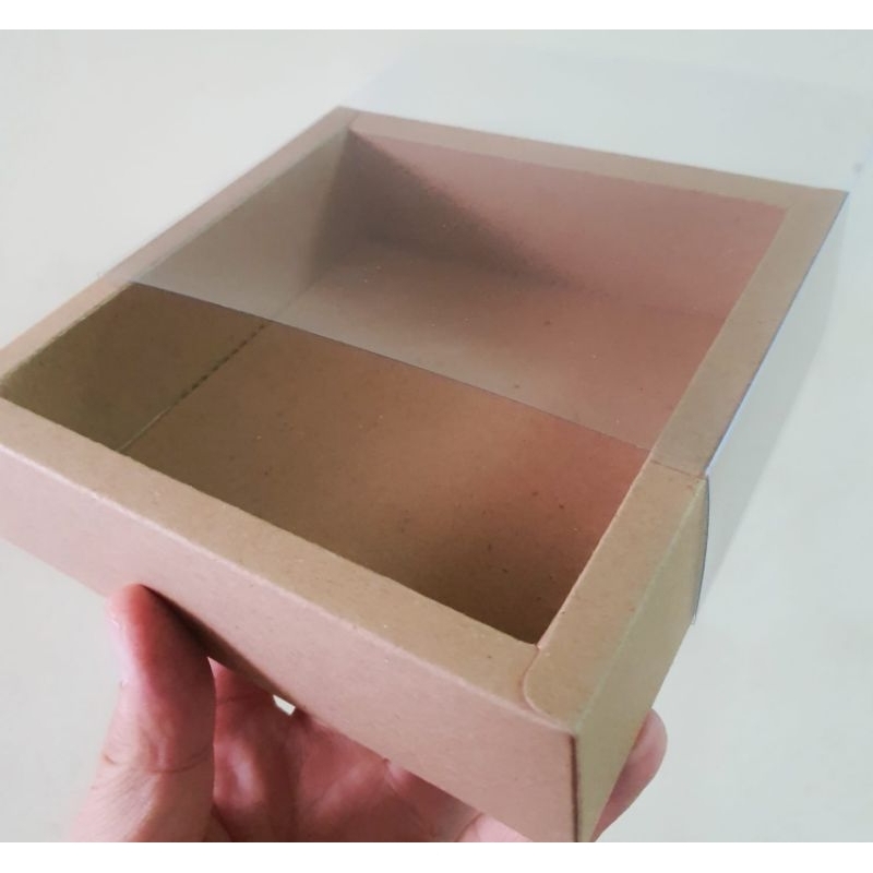

Dus Mika Polos Uk. 11 x 11 x 6 cm " Uk. S ( 1 pack isi 5 pcs dus )