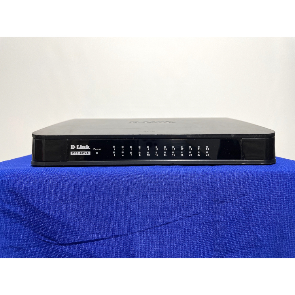 switch hub dlink des 1024a 24 port 10 100