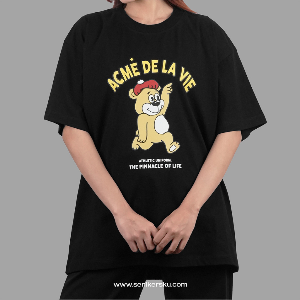 ADLV Cartoon Yellow Bear Black Tee