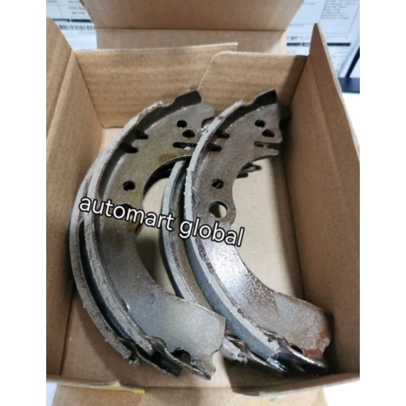 brake shoe kampas rem belakang Daihatsu classy g100 g102 charade g10