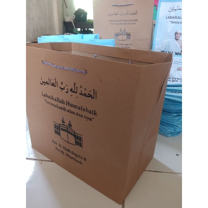 

Paperbag Ukuran 18x12x25