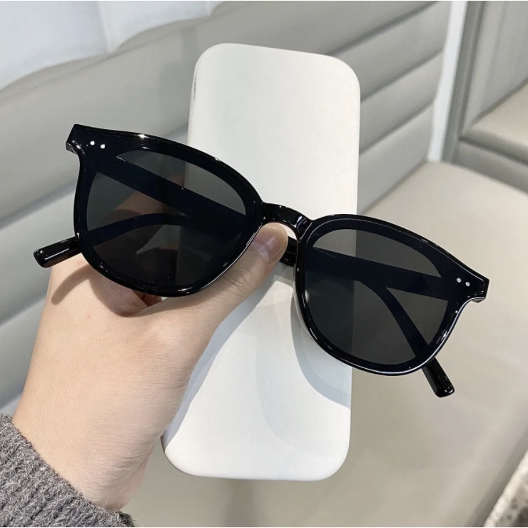 Kacamata Hitam Wanita Korean Retro Mata Kucing Kaca mata Hitam Anti-UV Sunglasses Wanita/Pria