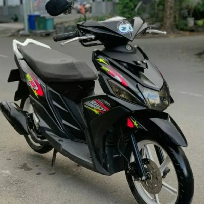 striping Mio M3/Mio 125 Hitam Kuning merah stabilo