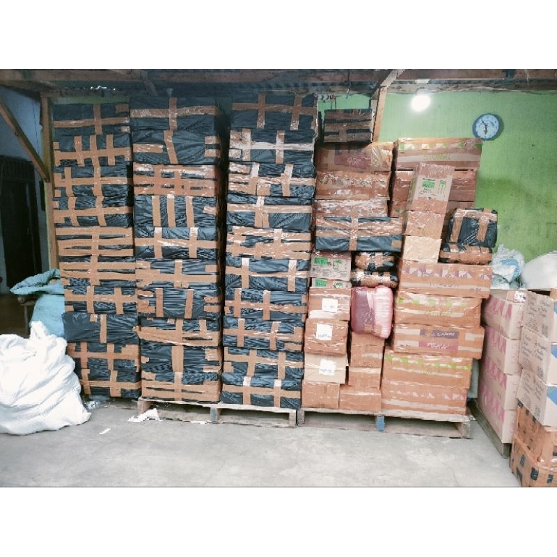 

DEB AOKA ROTI PANGGANG / GULUNG 65GR, 1 DUS ISI 40, 60 PCS