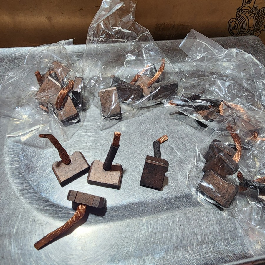 5set Carbon Brush Kul Arang Starter Kijang Innova Diesel Touring fj300