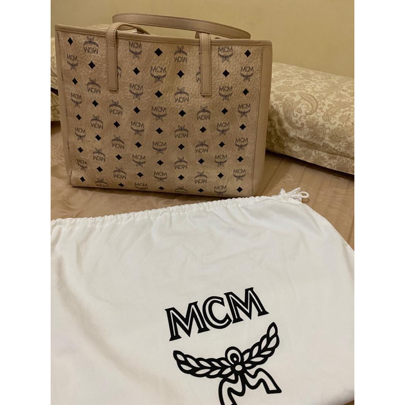 Preloved MCM Tote bag