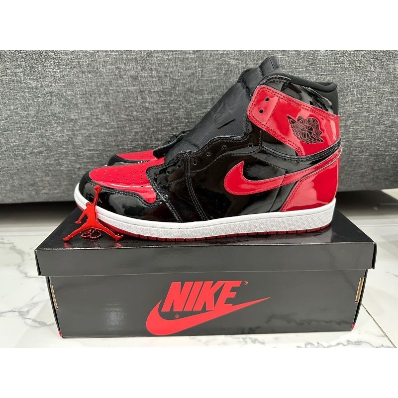 NIKE AIR JORDAN 1 RETRO HIGH OG BRED PATENT BNIB USA 11.5/ EUR 45.5/US 10.5