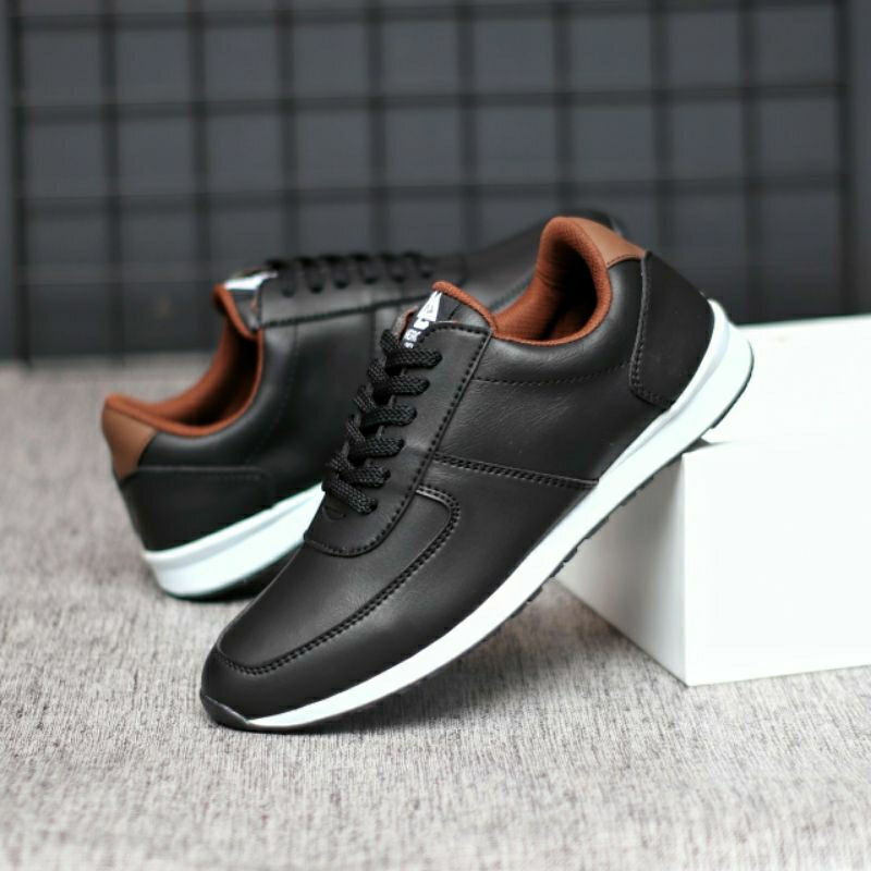 bungkusuku - Sepatu Putih Pria Sneakers Kulit Casual Formal Kerja Trendi Sporty