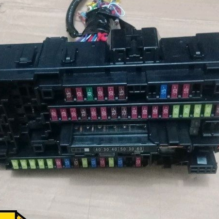 fuse box sikring honda mobilio brio original