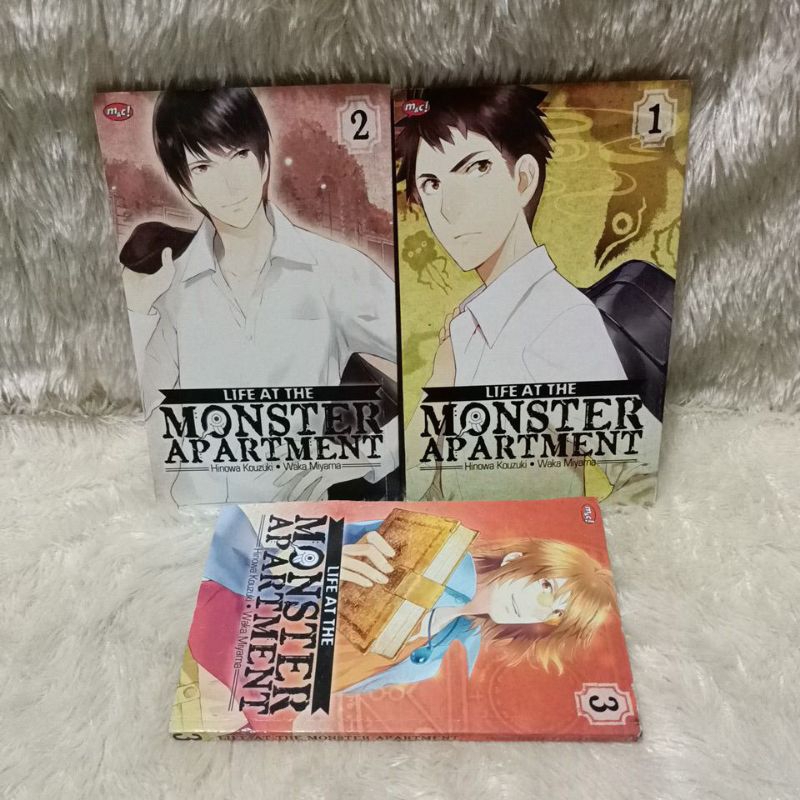 komik monster apartmen