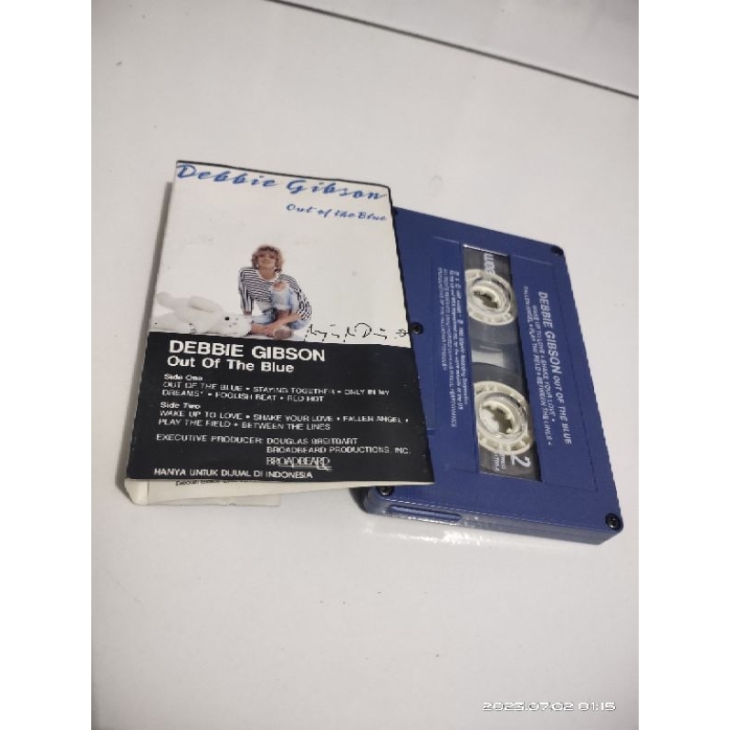 kaset pita debbie gibson / out of the blue