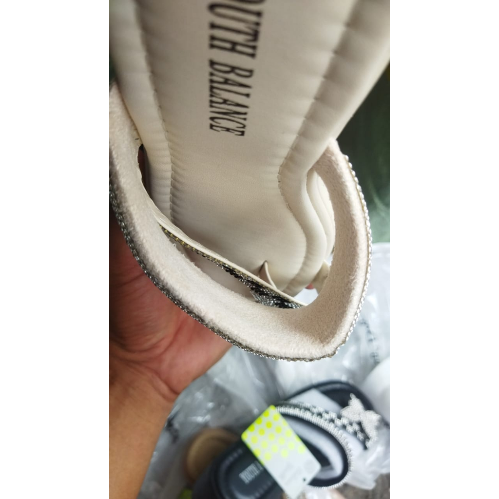 Sandal Wanita Wedges Jepit Tali 2 Motif Kupu - Kupu 699-A5 sandal wanita terlaris