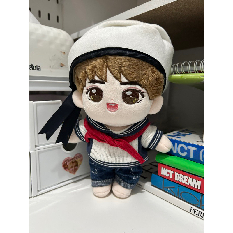 XIAOJUN DOLL WAYV NCT 1 SET BAJU BOOKED