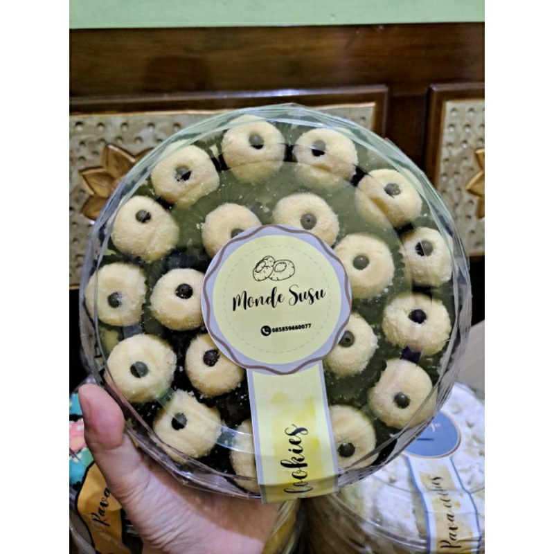 

MONDE SUSU KUE KERING 500GRAM ENAK MURAH MANIS LEGIT