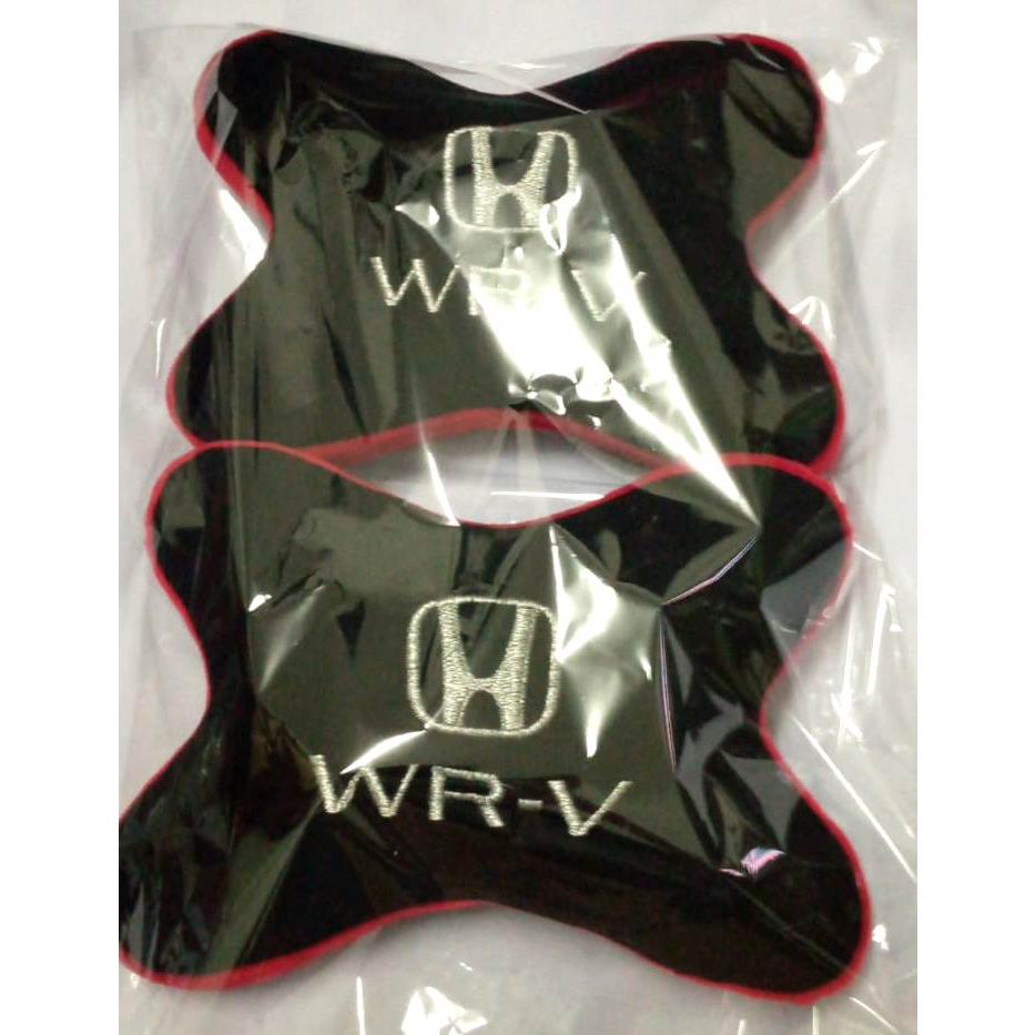 Aksesoris mobil Honda WRV sandaran kepala headrest bantal mobil
