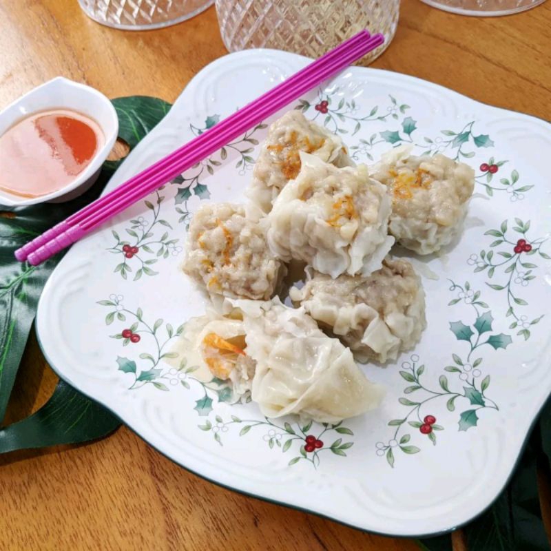 

Dimsum ayam isi 100 tanpa udang plus saos