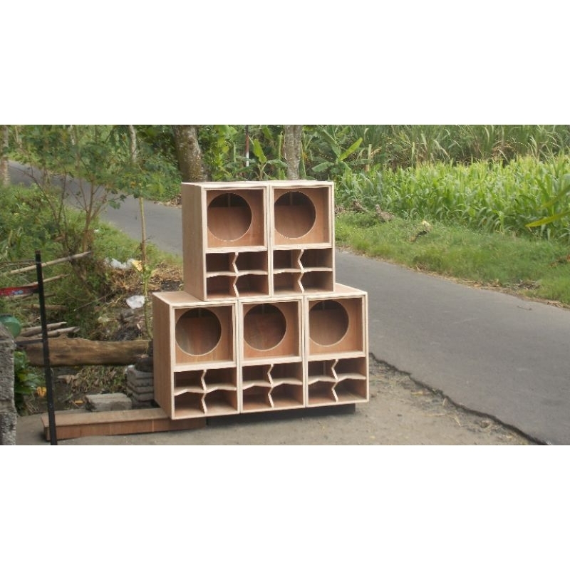 box CBS Nogosari 15 inch single