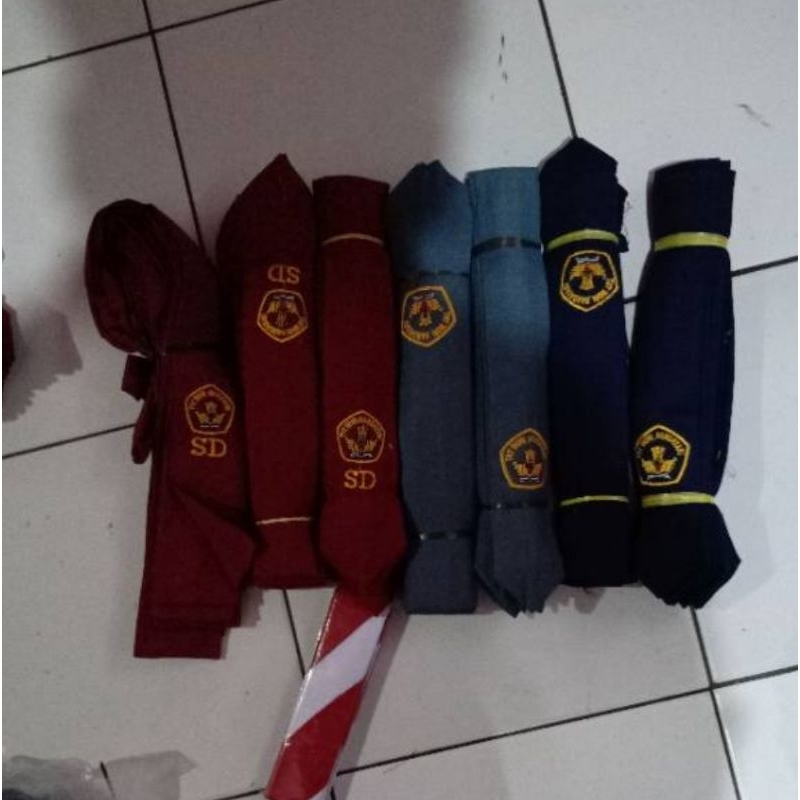 DASI SEKOLAH DASI SD KECIL DASI SD PANJANG DASI SMP DASI SMA DASI HITAM