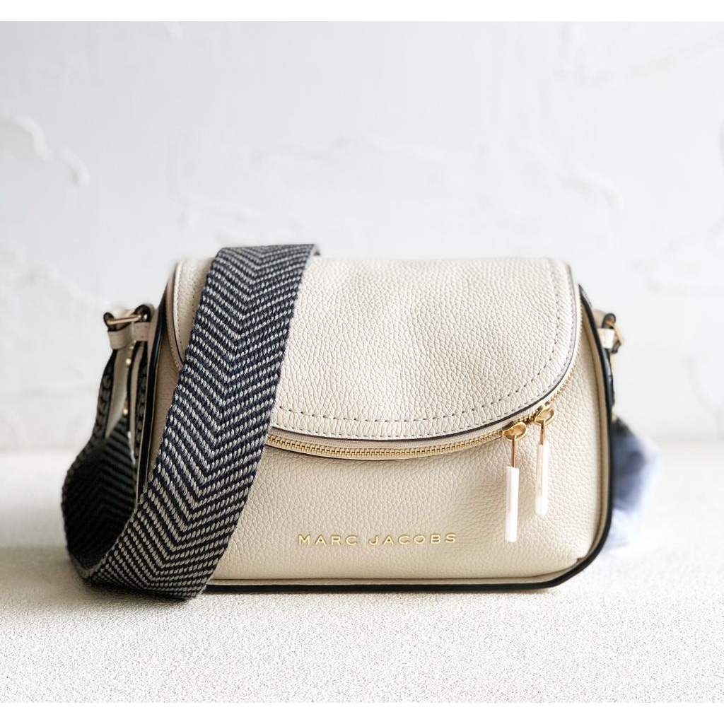 MJ Groove Small Crossbody