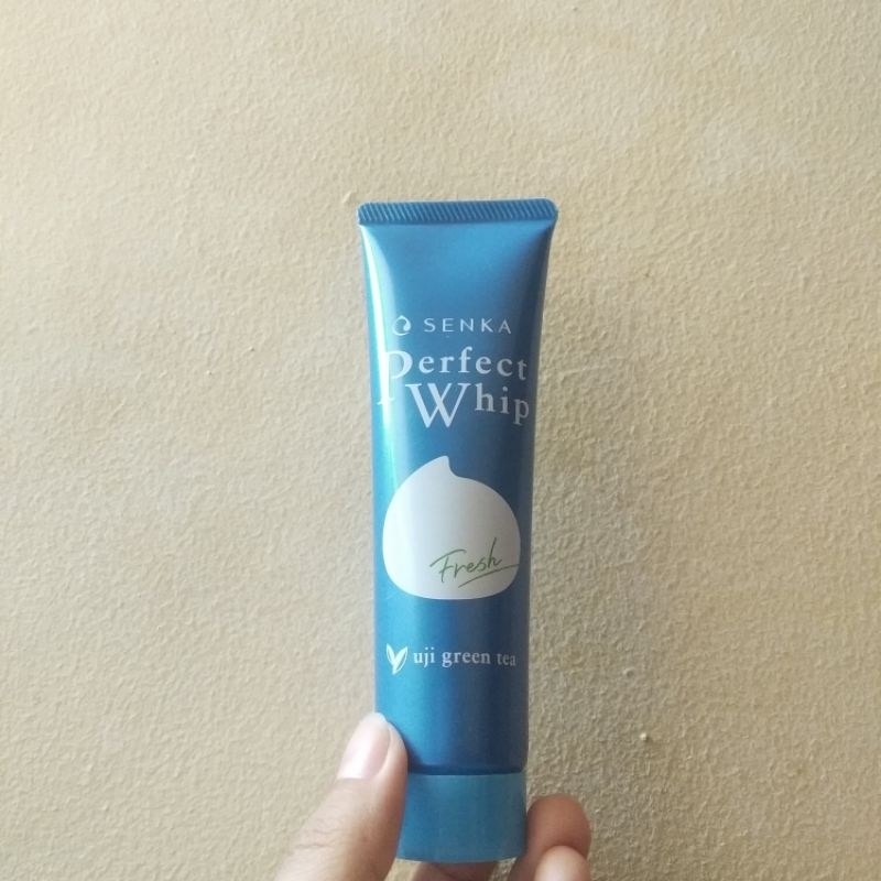 SENKA FACE WASH