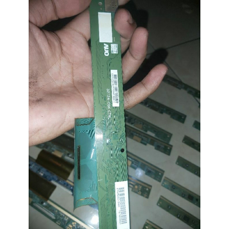 jual ticon polytron 32in 32t24 cot ctrl/32T24 cok ctrl/T320xvn02.c ctrl