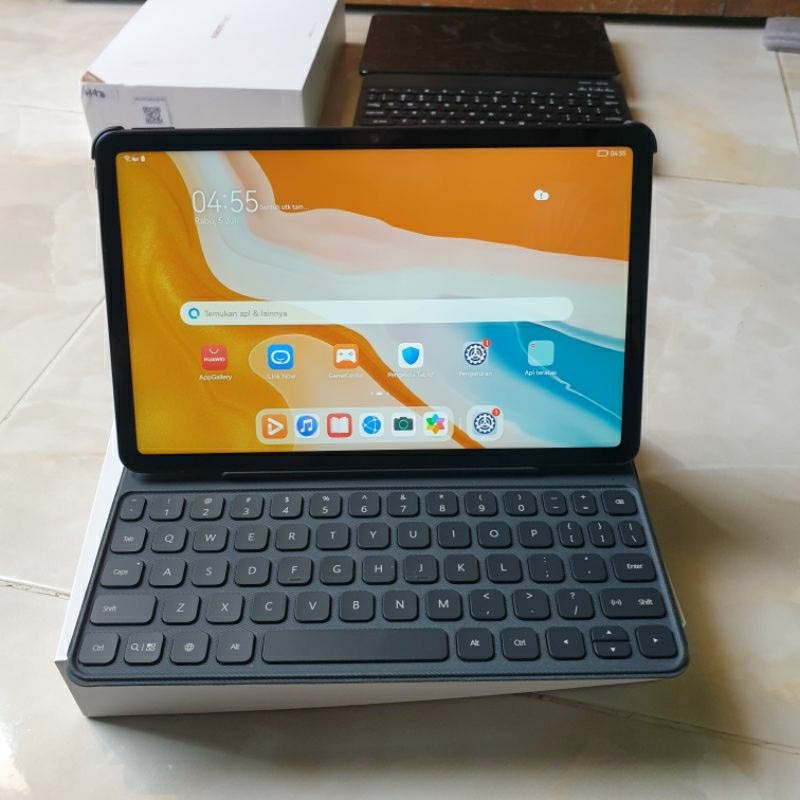 Huawei Matepad R 4/128 Ram 4gb Rom 128gb mulus dan lengkap