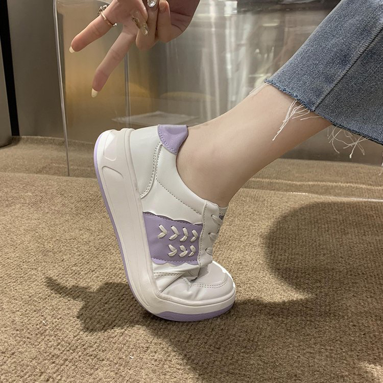 FAVORIT GIO SAVERINO SEPATU SPORT WANITA PUTIH KOREA MEYCHAN TERBARU