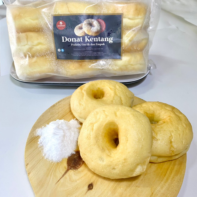 

[ISI 9] Donat kentang Youfood Ukuran Diameter 7 cm Tebal 3 cm Premium
