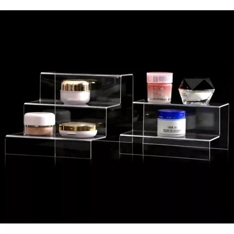 akrilik display / rak display / rak tangga / akrilik tangga