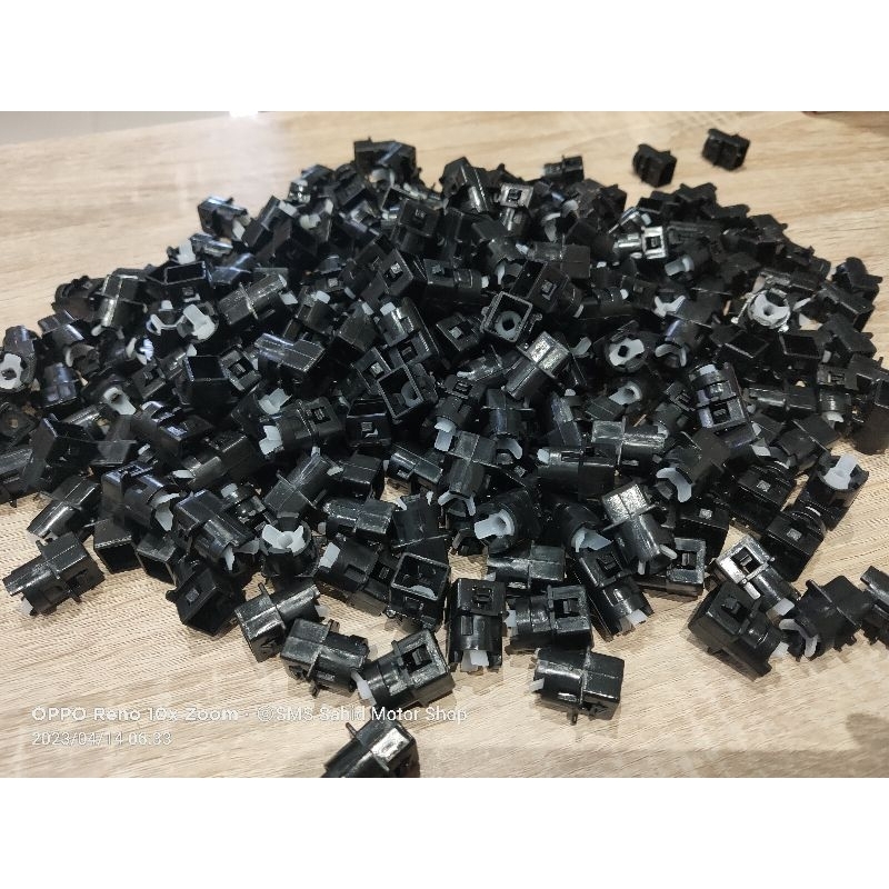 pivot pifot baut headlamp head lamp untuk retofit untuk elektrik leveling oem koito