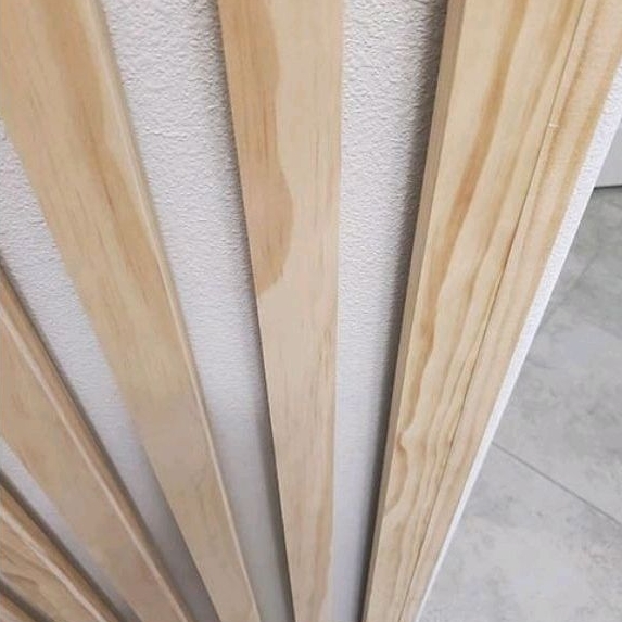lis kayu 120x3x2  / kayu reng jati belanda / wall panel kayu / sudah di amplas halus