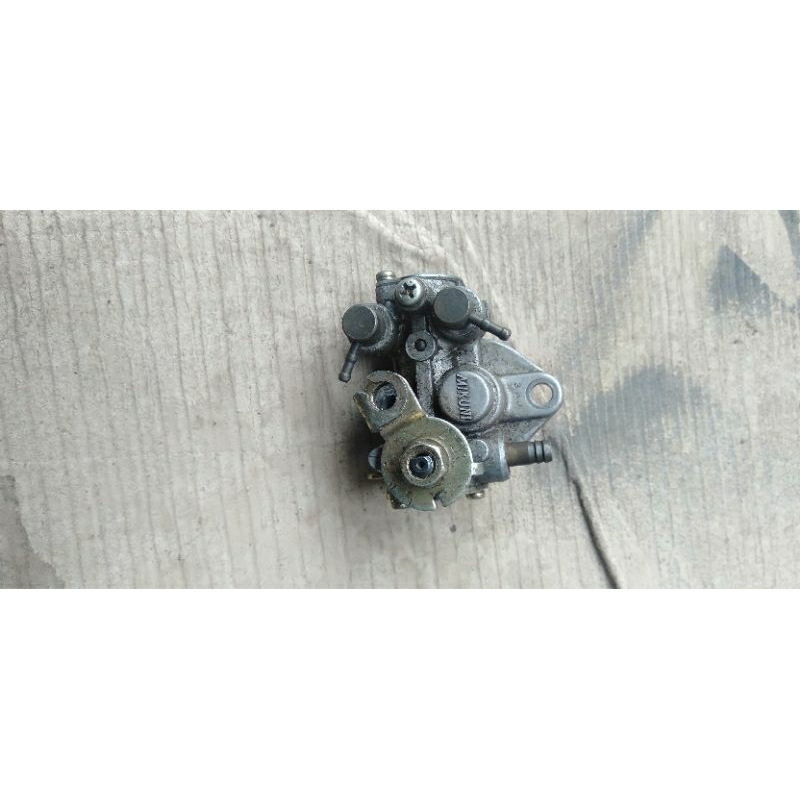 pompa oli samping satria 2tak copotan original