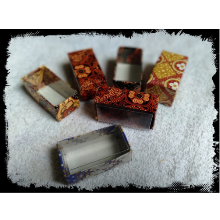 

TERLARIS box souvenir hampers kado pernikahan gift box box mika souvenir 5x2x2 cm box packing kotak souvenir box mini kotak kecil box