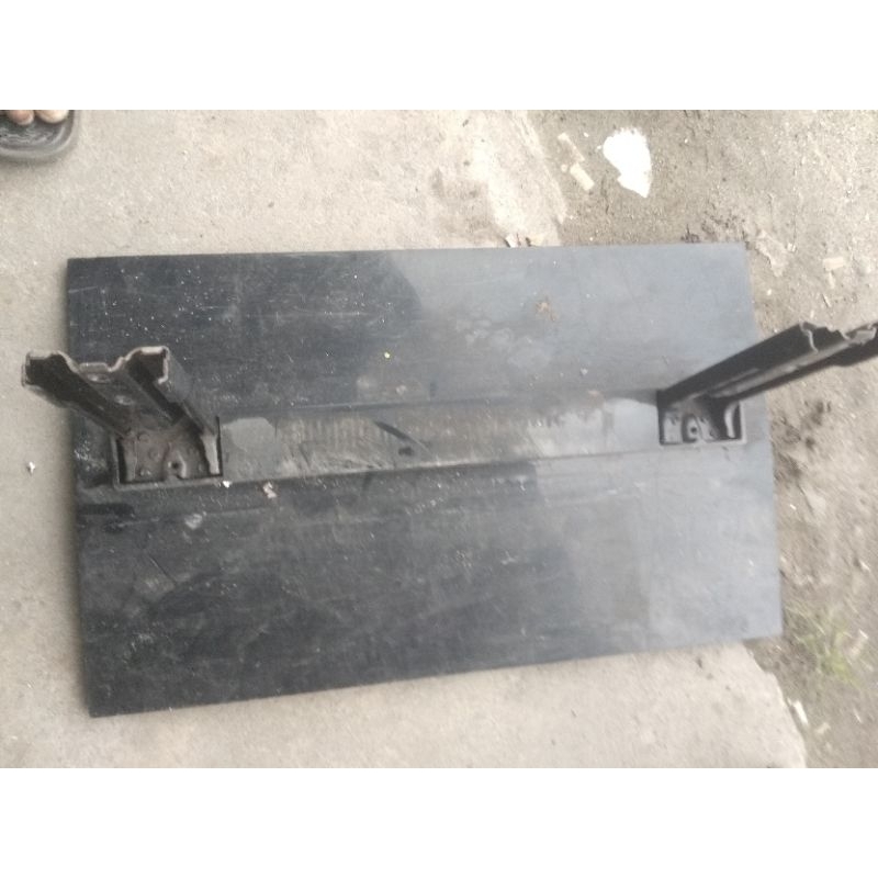 KAKI STAND DUDUKAN  SHARP 60LE630M - 60LE630