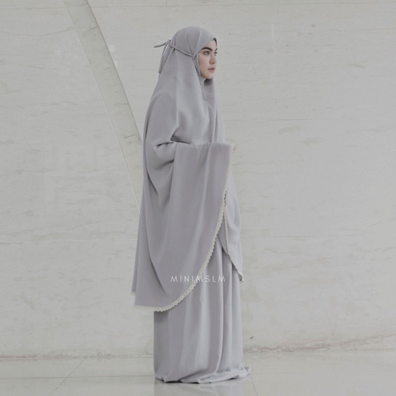 PRELOVED MUKENA MINIMSLM PRAYER ROBE WITH LACE GREY