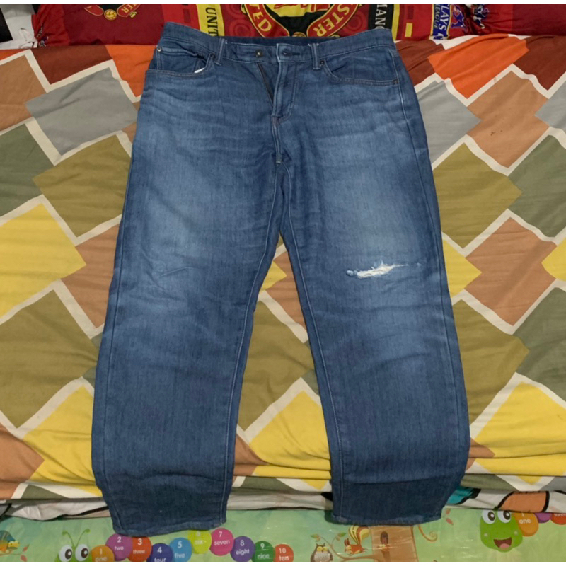 Celana jeans Uniqlo ripped original