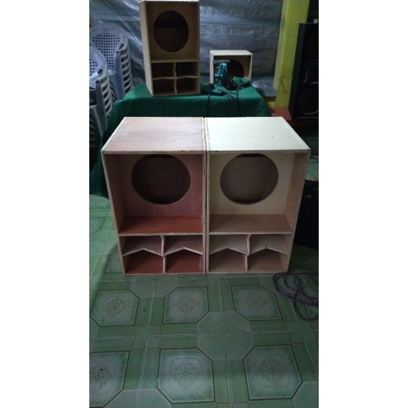 box cbs nogosari   15inch bisa cating nama box