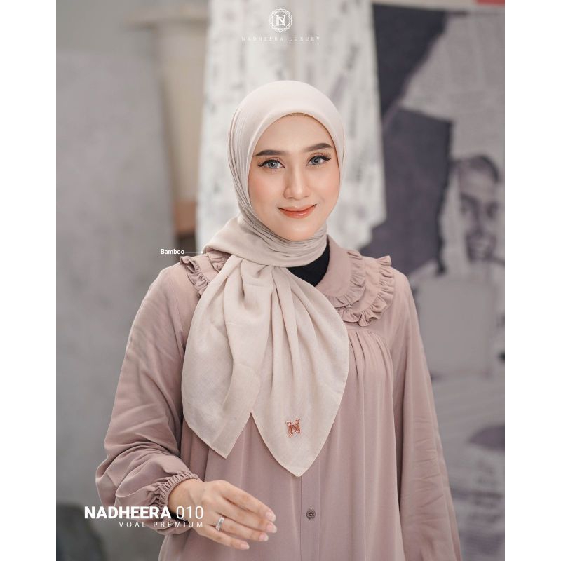 HIJAB SEGIEMPAT NADHEERA LUXURY REALPICK
