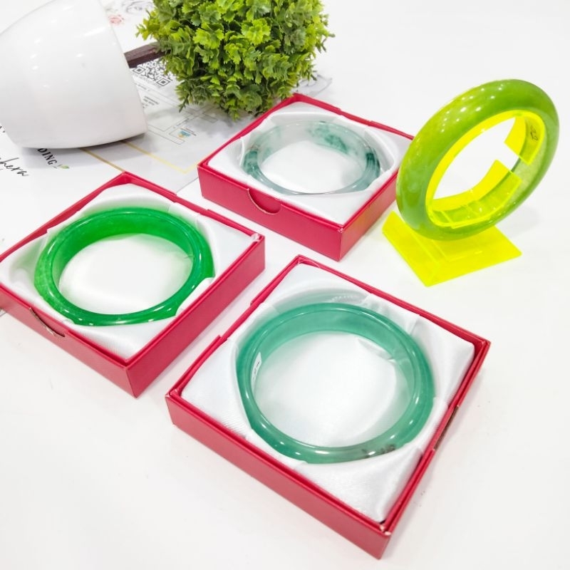 Gelang Giok Hijau Bangle Jade Batu Kalimantan