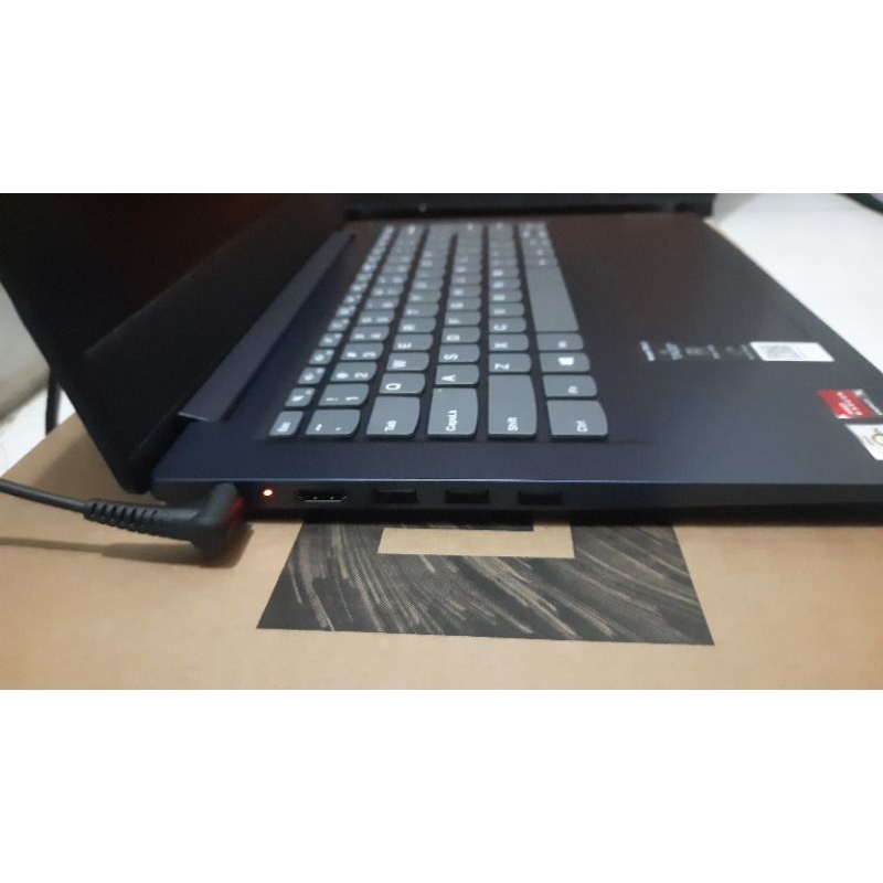 Lenovo ideapad slim3
