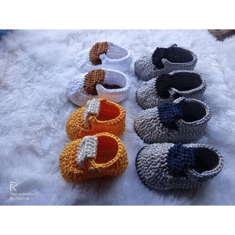 sepatu bayi rajut cowok