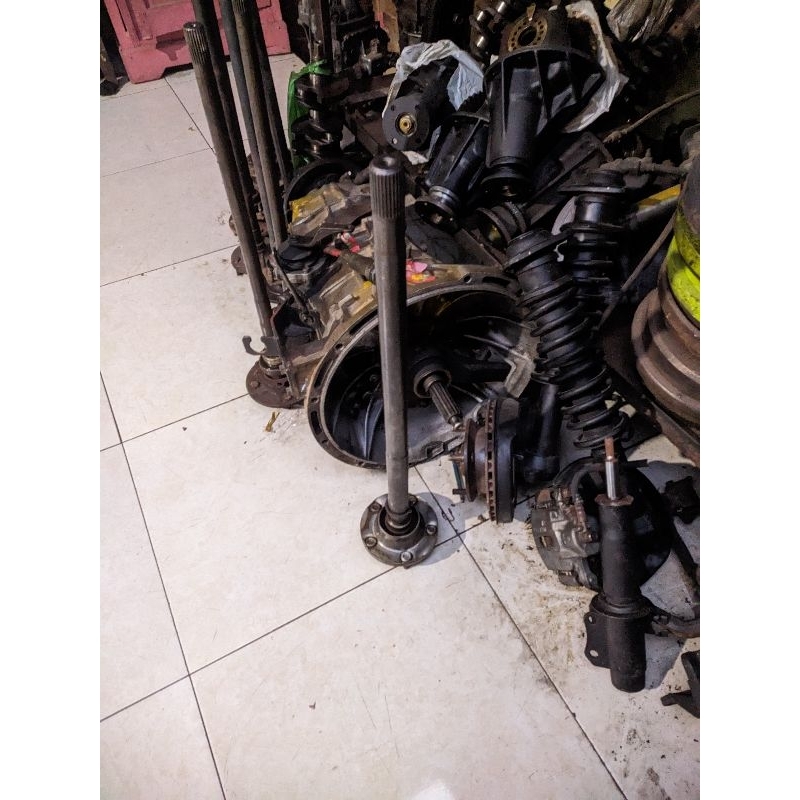 Asroda belakang Siklon