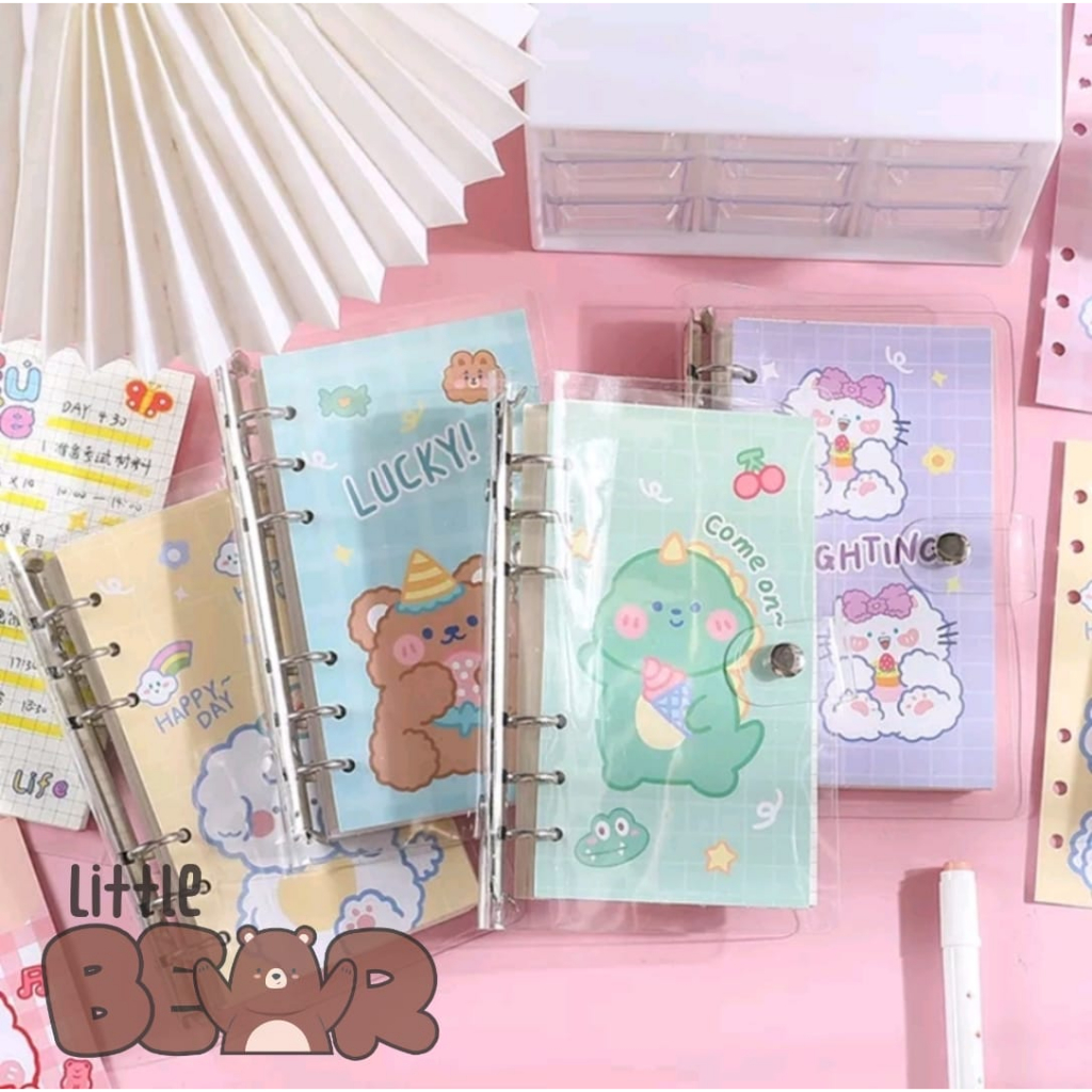 

BUKU BINDER RING A6 100 LEMBAR LUCU KARAKTER CHARACTER DAILY PLANNER AESTHETIC
