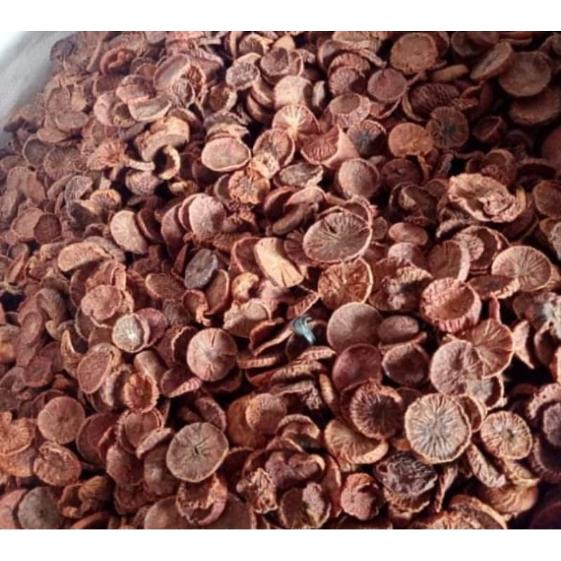 

Pinang iris kering Netto 500g