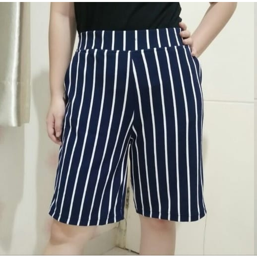 HOT PANT SALUR JUMBO PAKAIAN WANITA CELANA PENDEK WANITA CELANA 7/8 SALUR