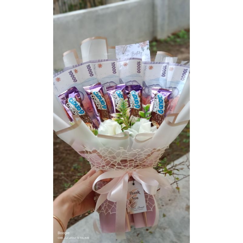 

buket uang dan snack/buket snack/buket uang mainan/snack buket/buket murah/