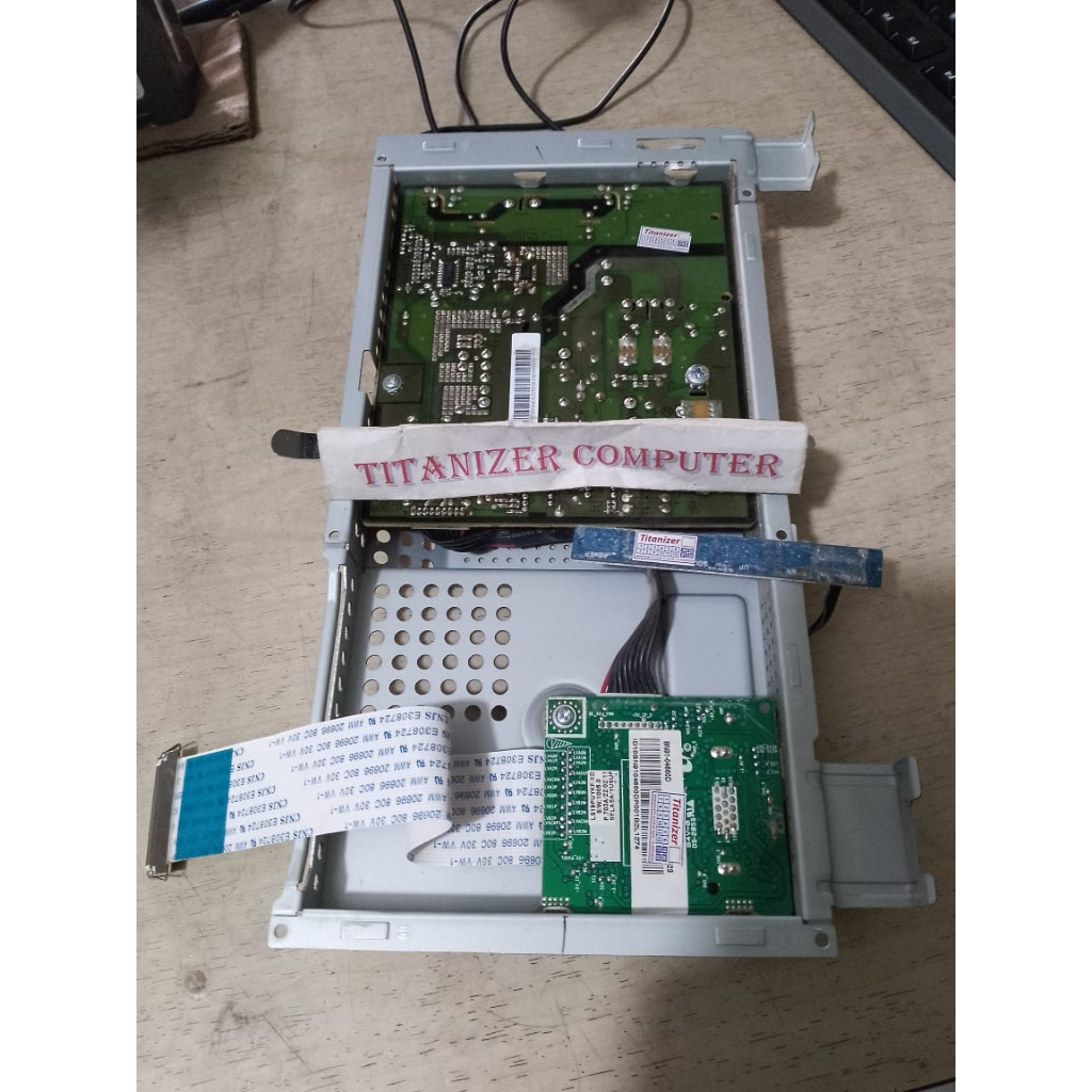 mesin lcd samsung b1930