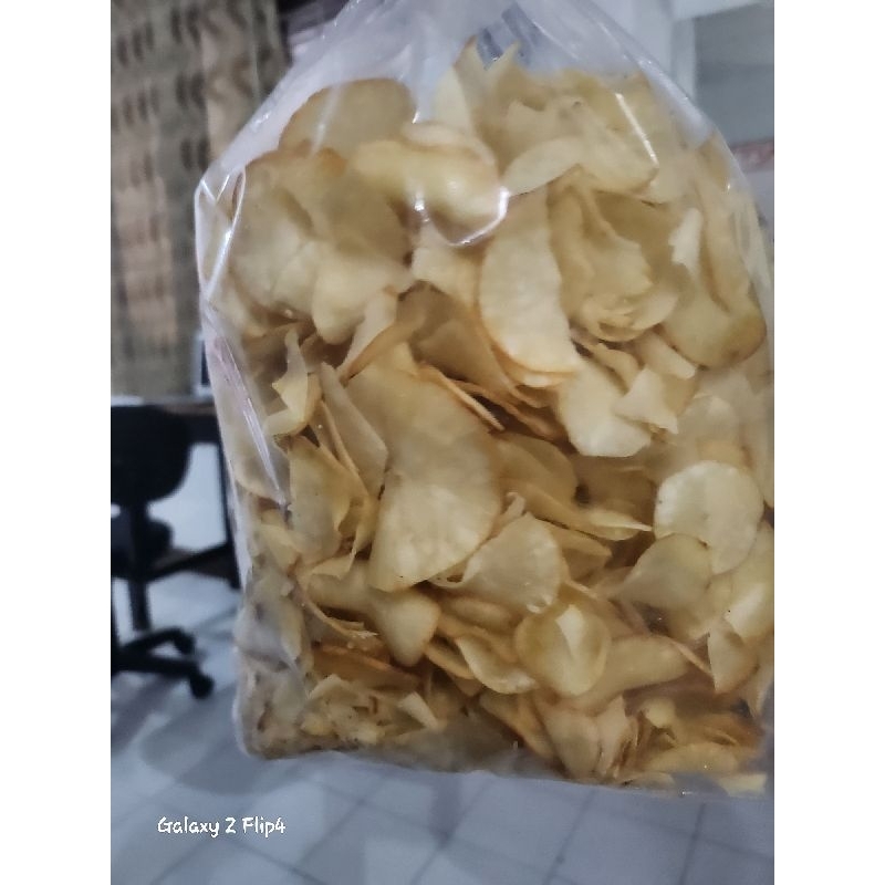 

keripik singkong ukuran 1kilo (packing DUS)