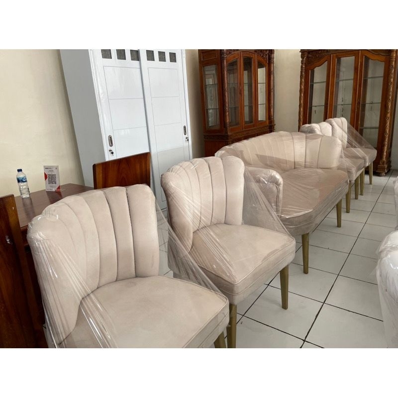 kursi sofa pelaminan minimalis model c