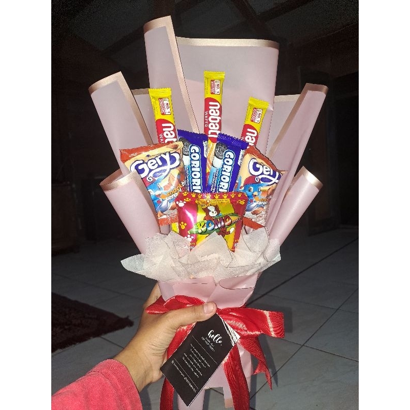 

buket snack murah untuk wisuda, ultah, sempro